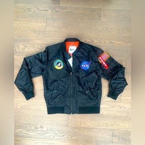 Bomber jacket